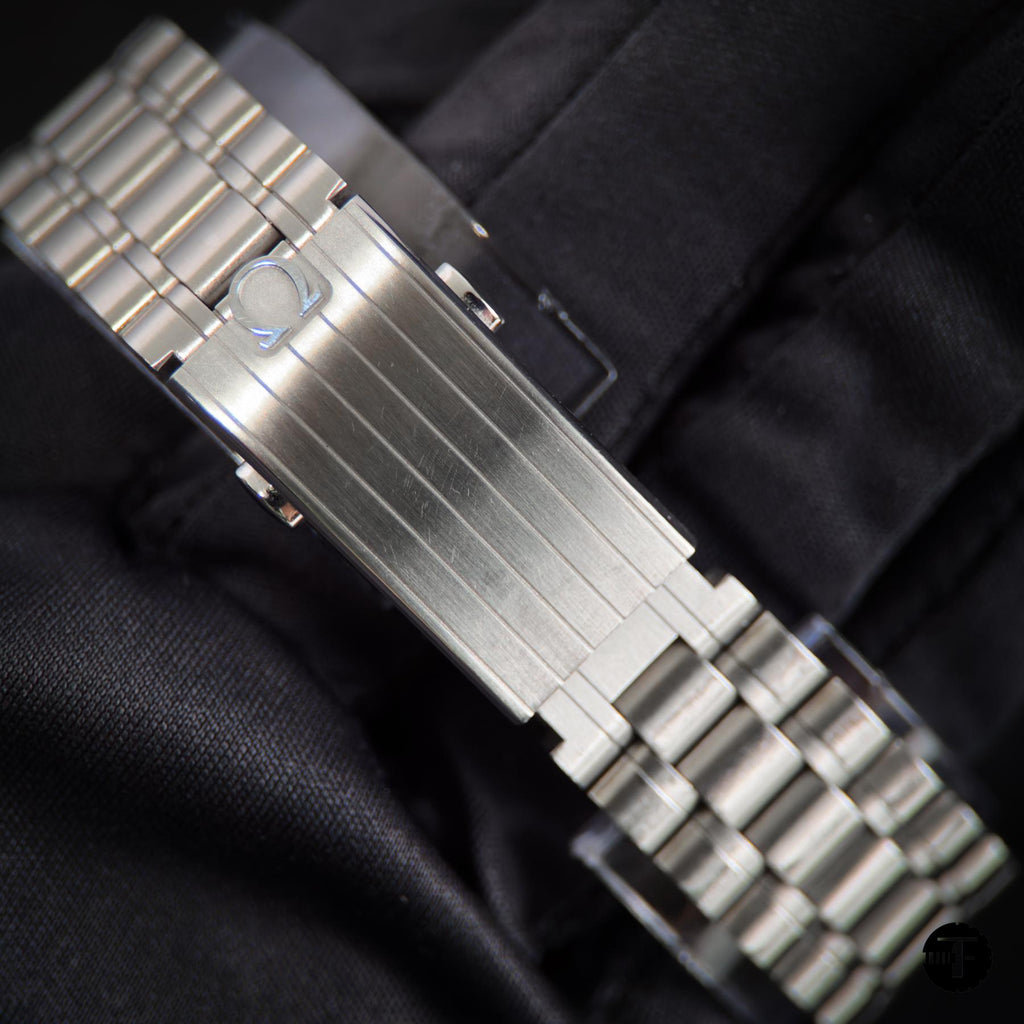 2025 Omega Speedmaster Moonwatch Hesalite