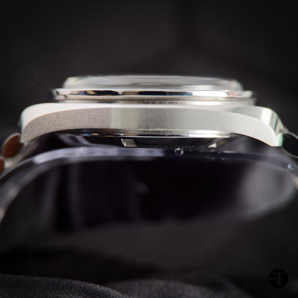2025 Omega Speedmaster Moonwatch Hesalite