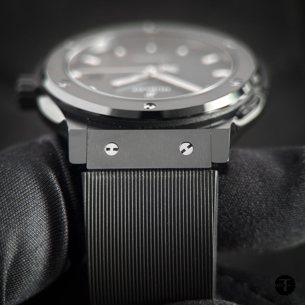 2022 Ceramic Hublot Classic Fusion Automatic 42mm