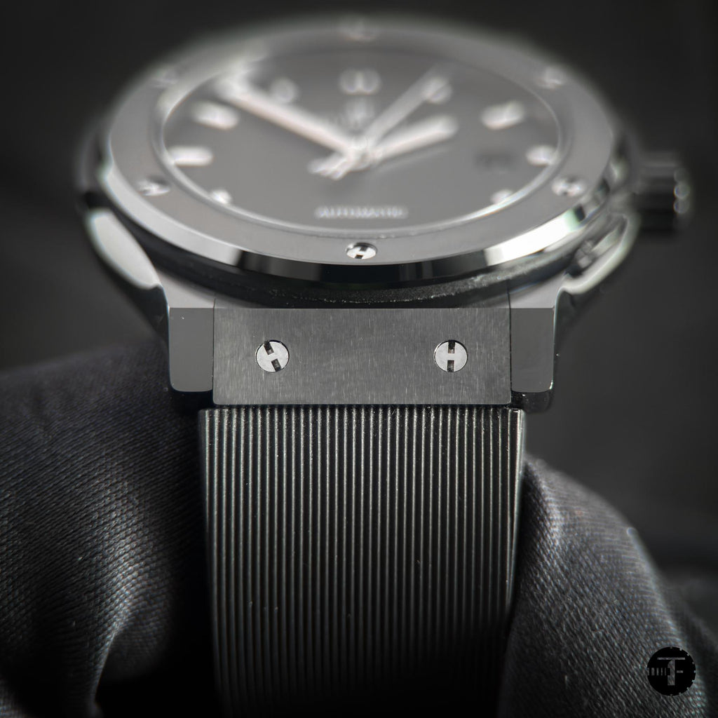 2022 Ceramic Hublot Classic Fusion Automatic 42mm